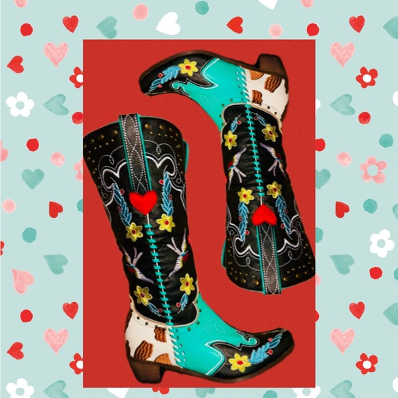 Western Boots With Riveting Leather Tooling Intricate Embroidery Show Stopper! - Picture 3 of 9